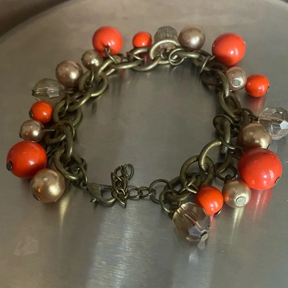 Vintage Chunky Charm Bracelet Orange Gold‎ Beaded Dangle Costume Jewelry